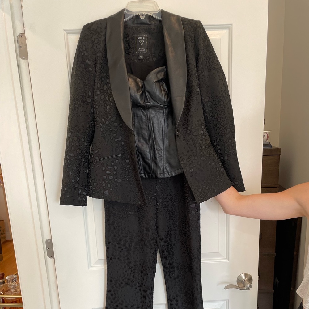 Guess Women’s Tuxedo Outfit with Corset Top